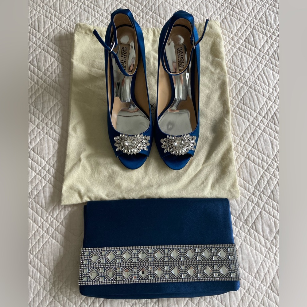 Badgley Mischka navy heals & Nina clutch **set**